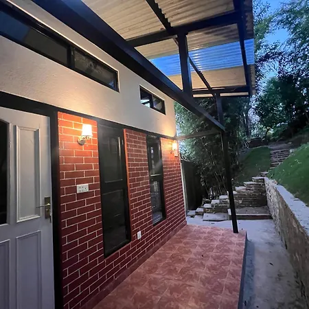 Avocado Accommodations- Awsome Cottage With Loft